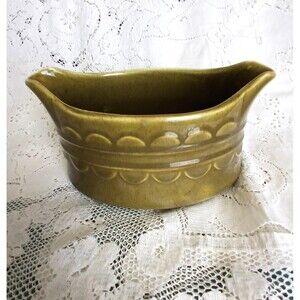 Homer Laughlin Sheffield Granada Gravy Boat • Avocado Green Ironstone